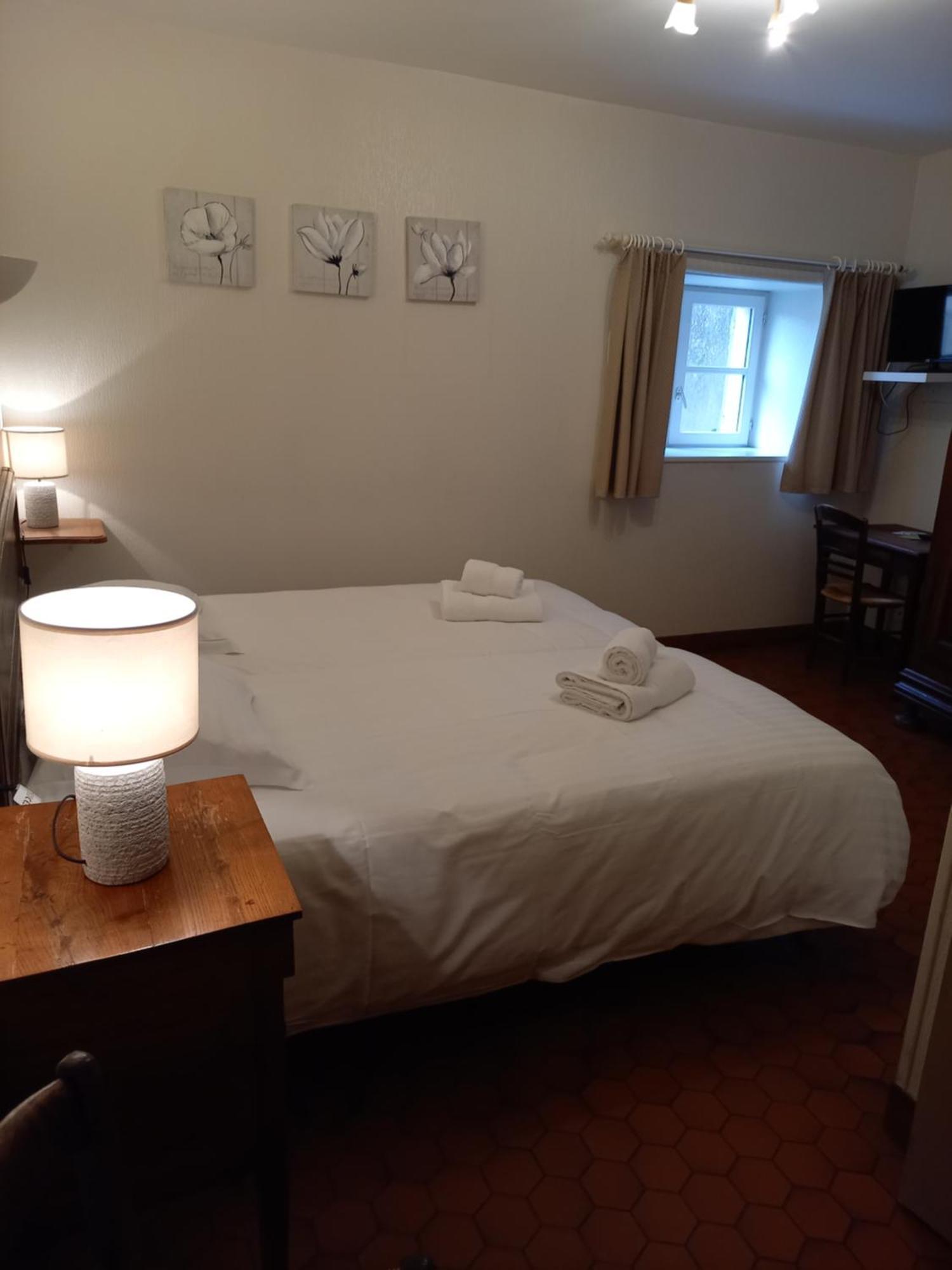 Hotel De La Halle Nolay  Dış mekan fotoğraf