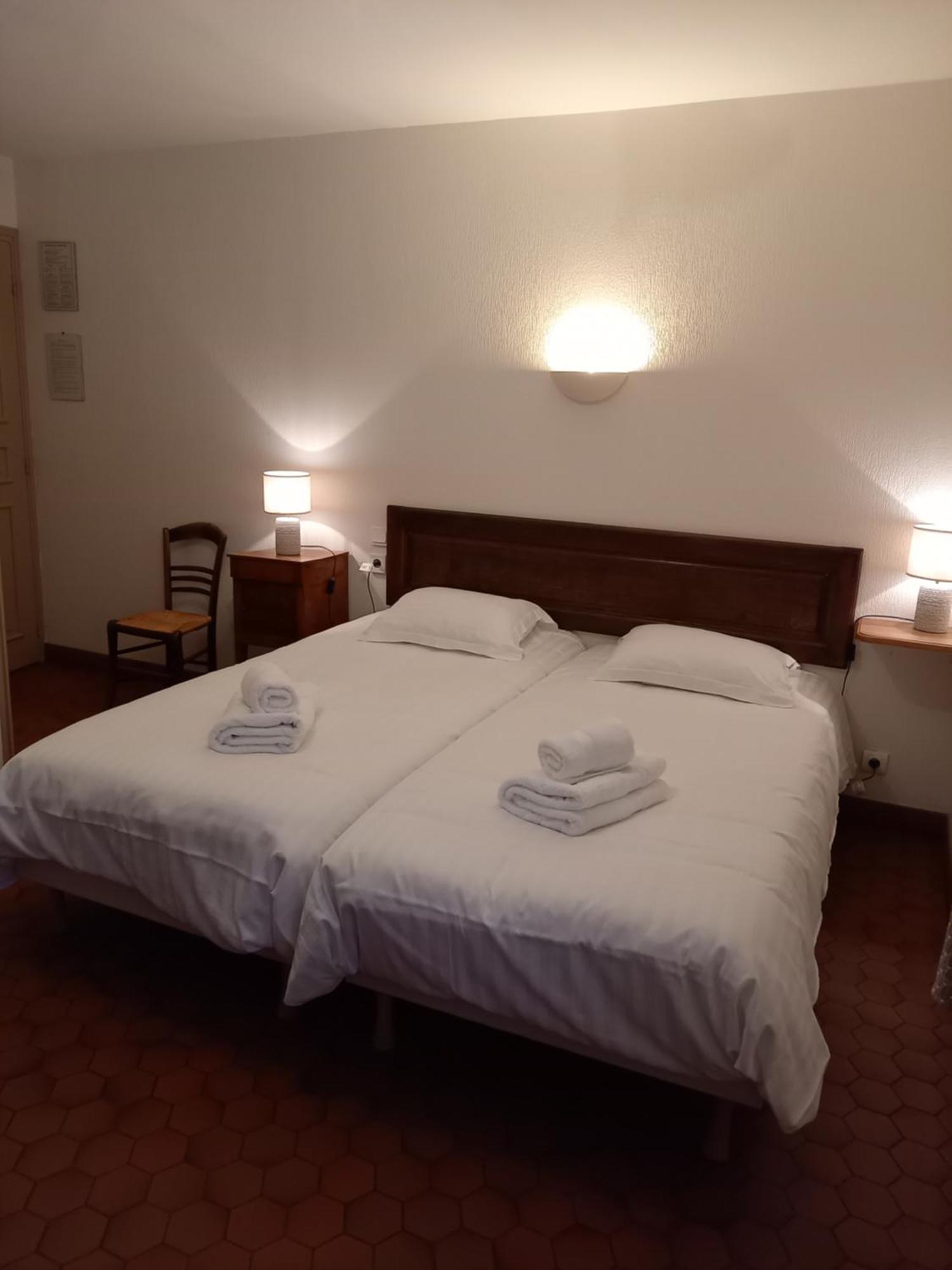 Hotel De La Halle Nolay  Dış mekan fotoğraf