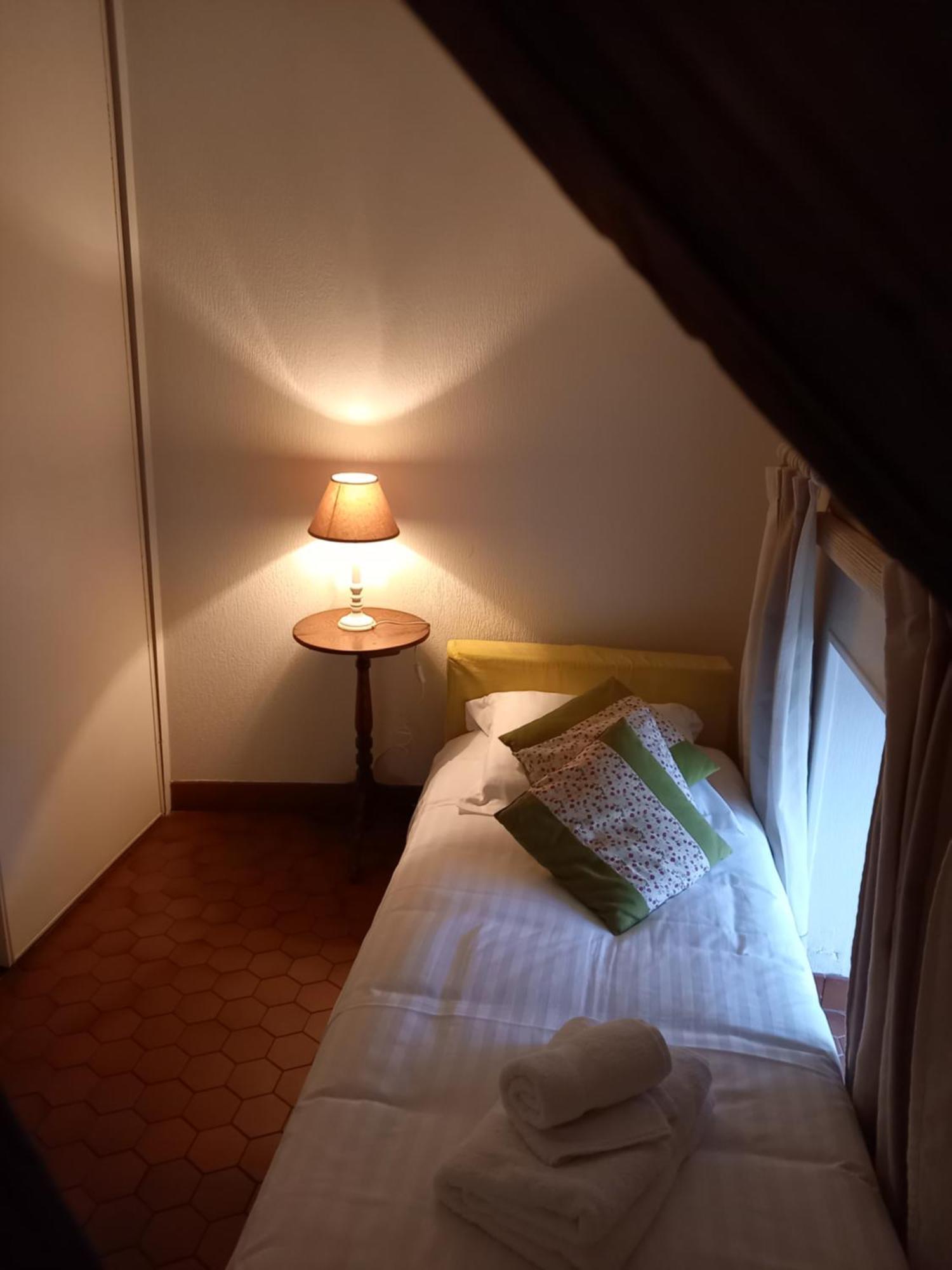 Hotel De La Halle Nolay  Dış mekan fotoğraf