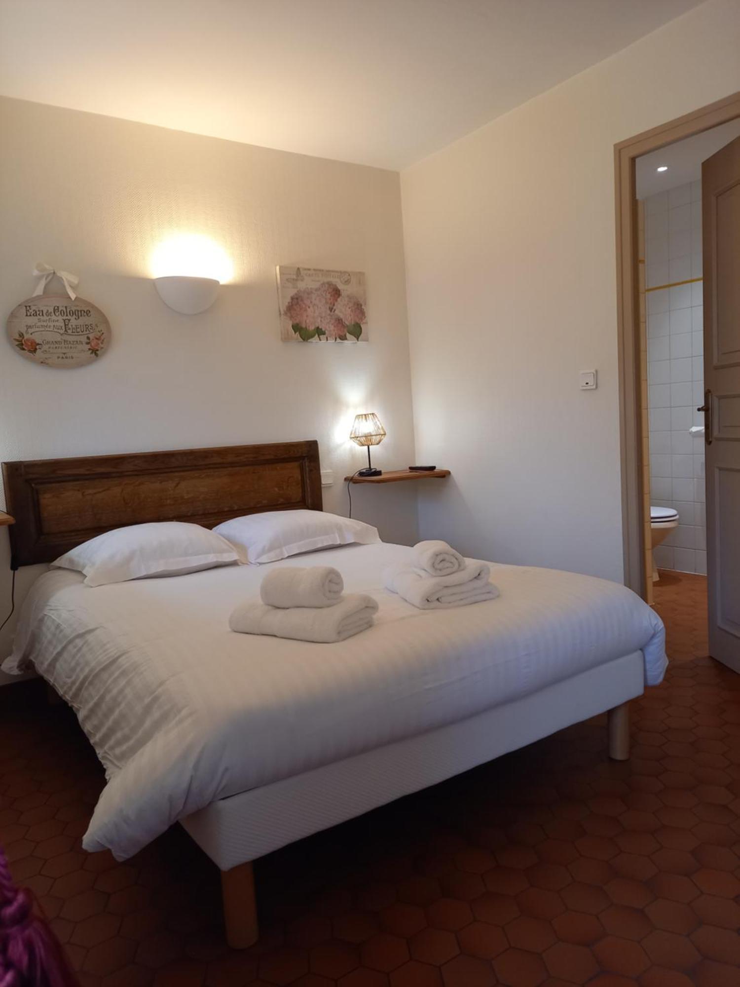 Hotel De La Halle Nolay  Dış mekan fotoğraf