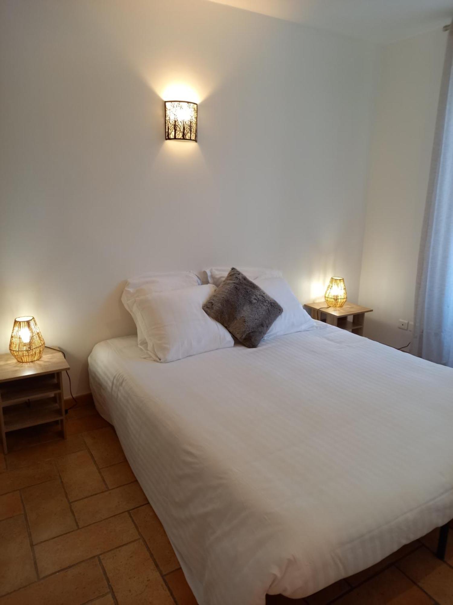 Hotel De La Halle Nolay  Dış mekan fotoğraf